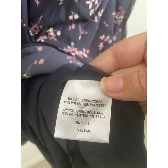 Gal Meets Glam Kelsey Faux Wrap Floral Dress Size 4 - Picture 7 of 14